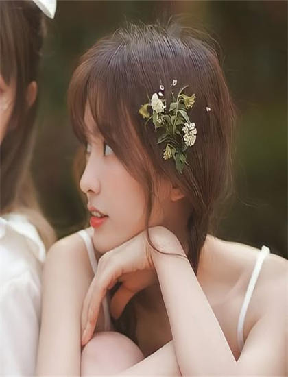 政治的双界倒爷之女帝是我网友同类型作品对比经典的：风格差异与特色比较